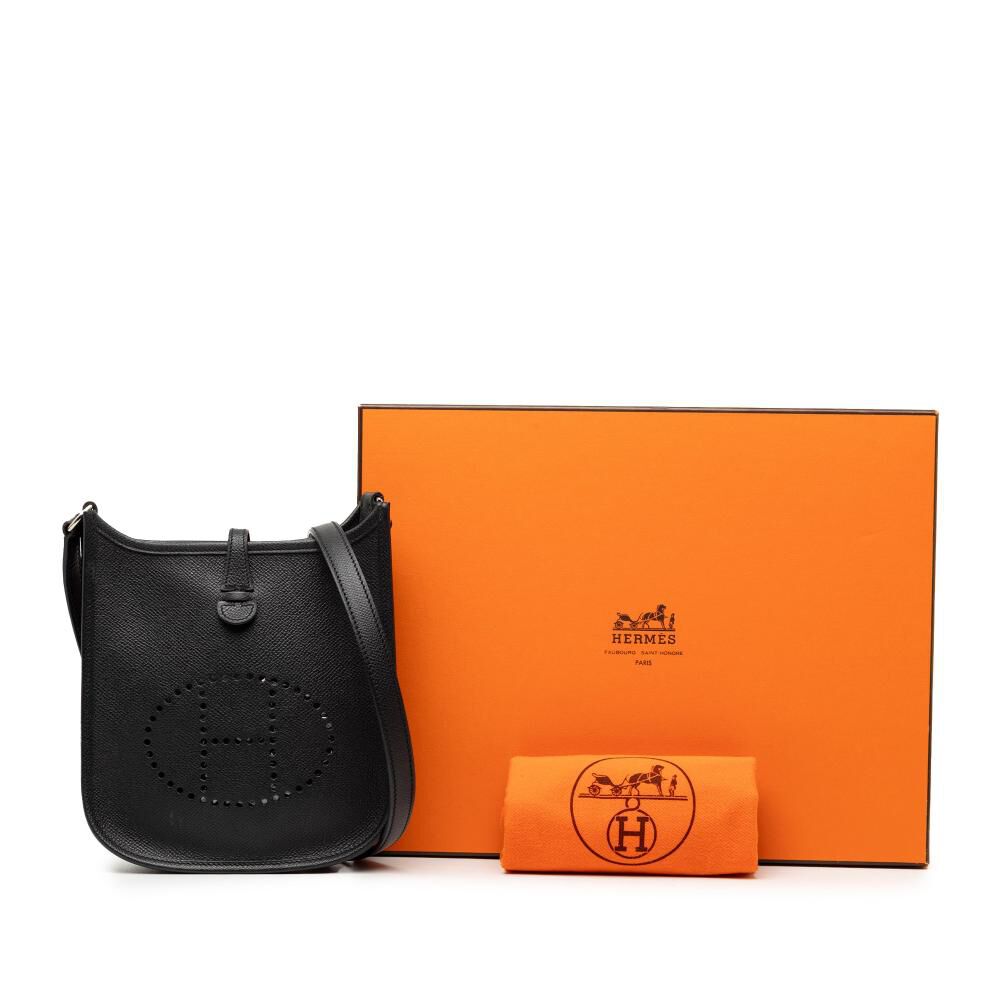 Herm&egrave;s Shoulder Bag