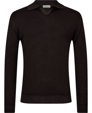 KNITWEAR