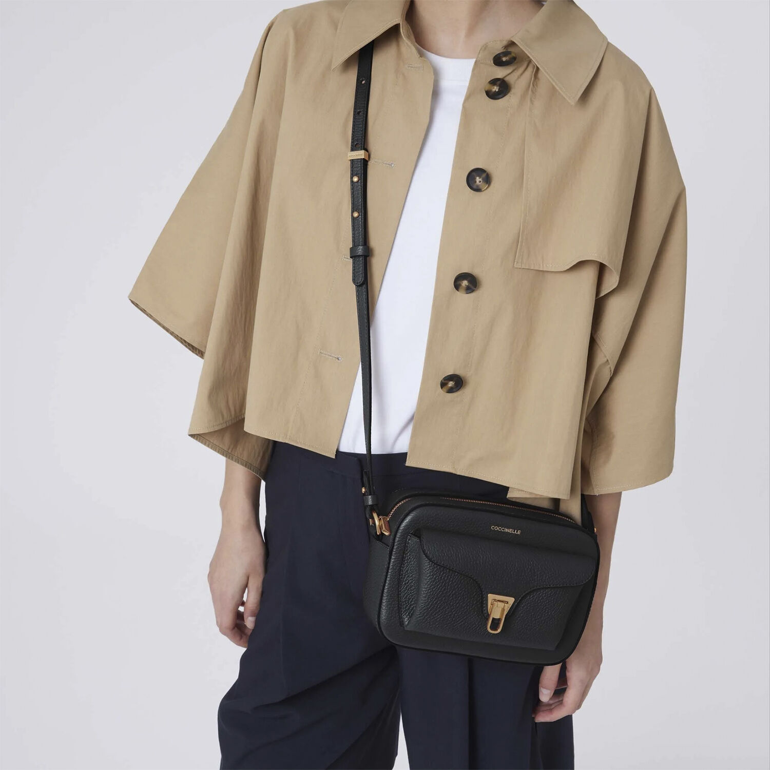 COCCINELLE BEAT SOFT