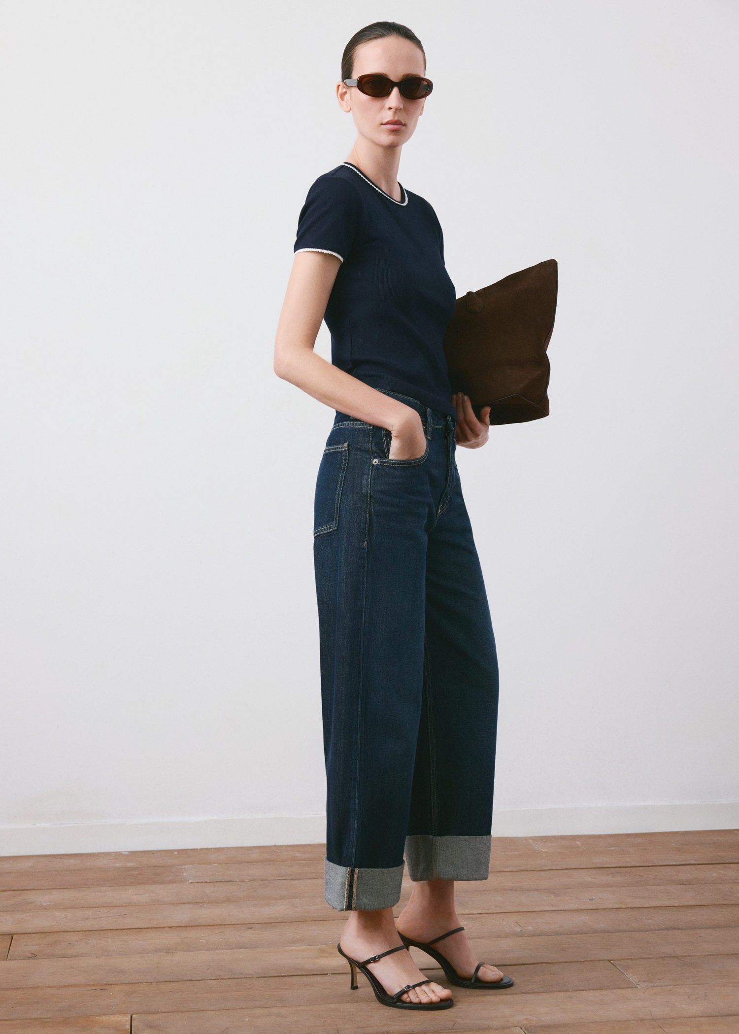 Contrast trim T-shirt