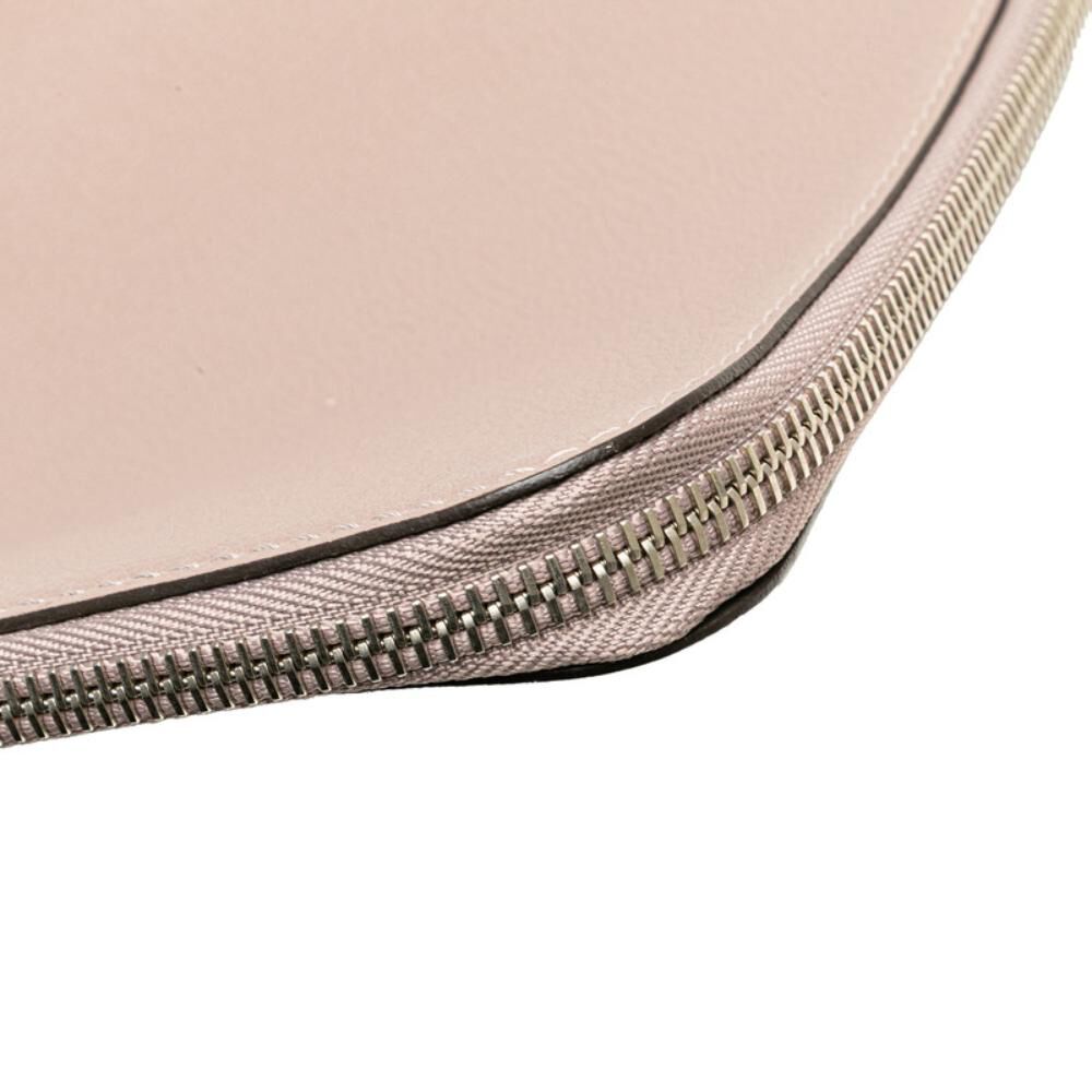 Louis Vuitton Clutch