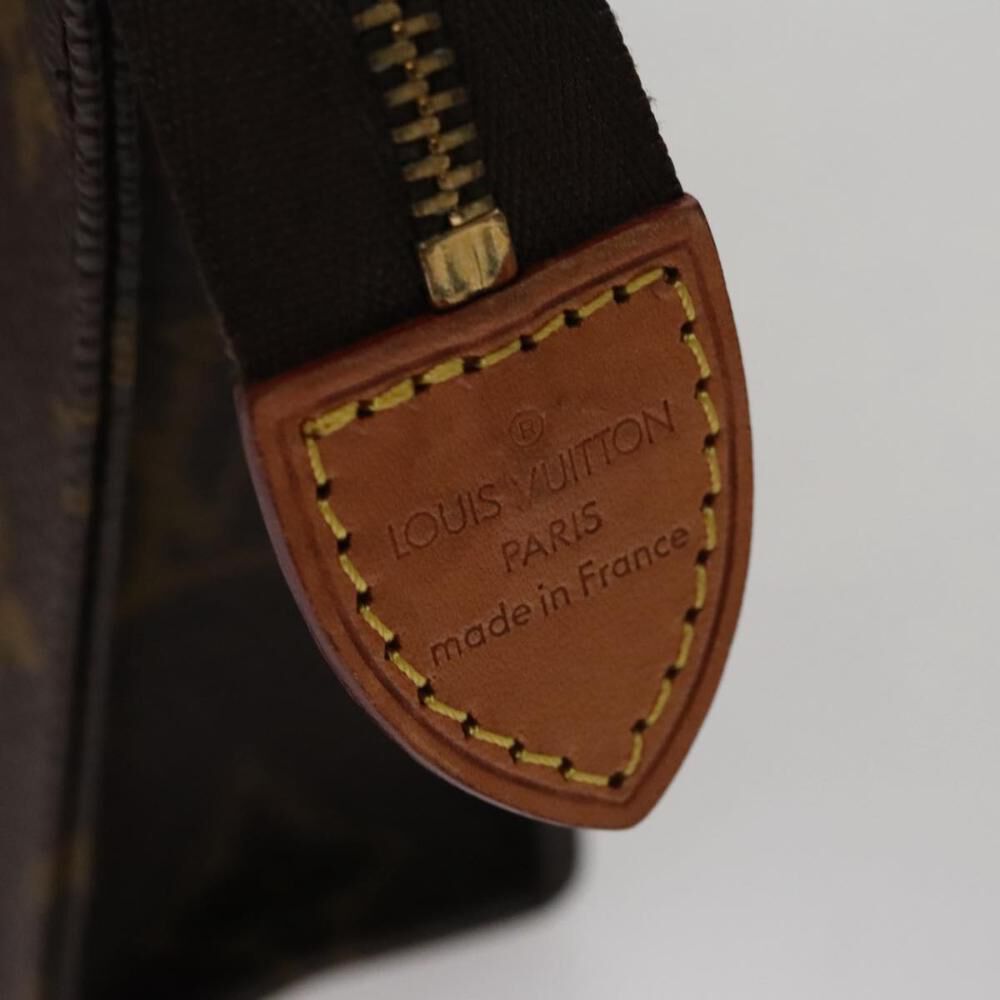 Louis Vuitton Poche Toilette