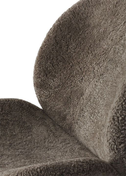 Lodge Lounge Dark Oak Curly col. 07