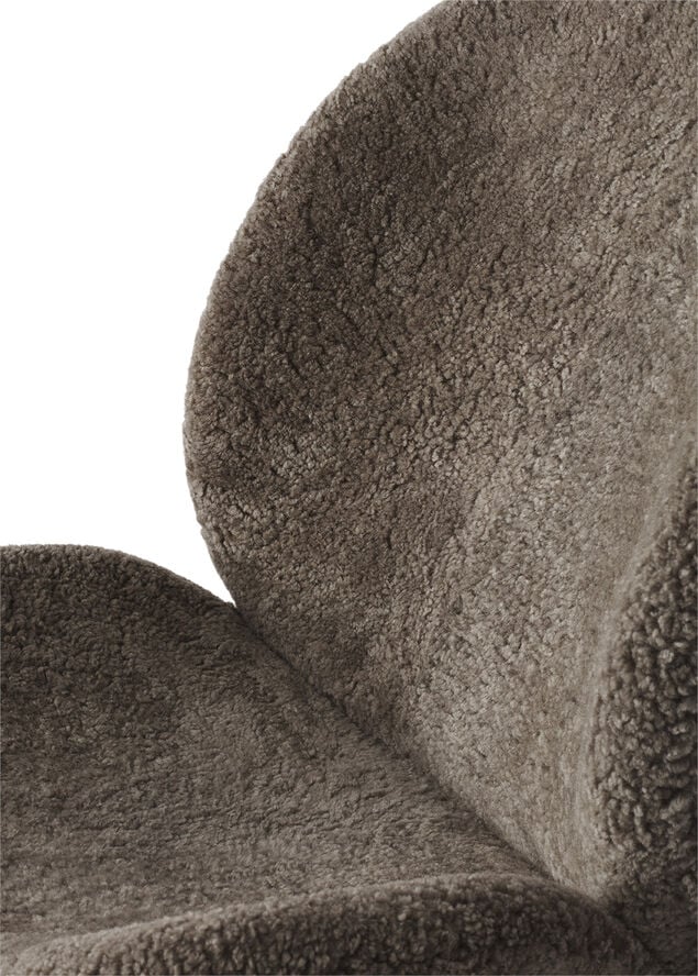 Lodge Lounge Dark Oak Curly col. 07