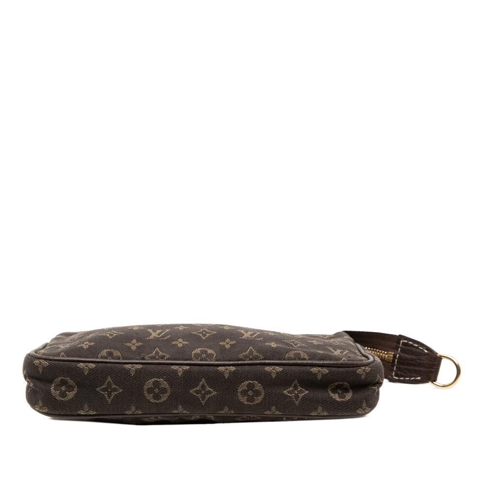 Louis Vuitton Pouch