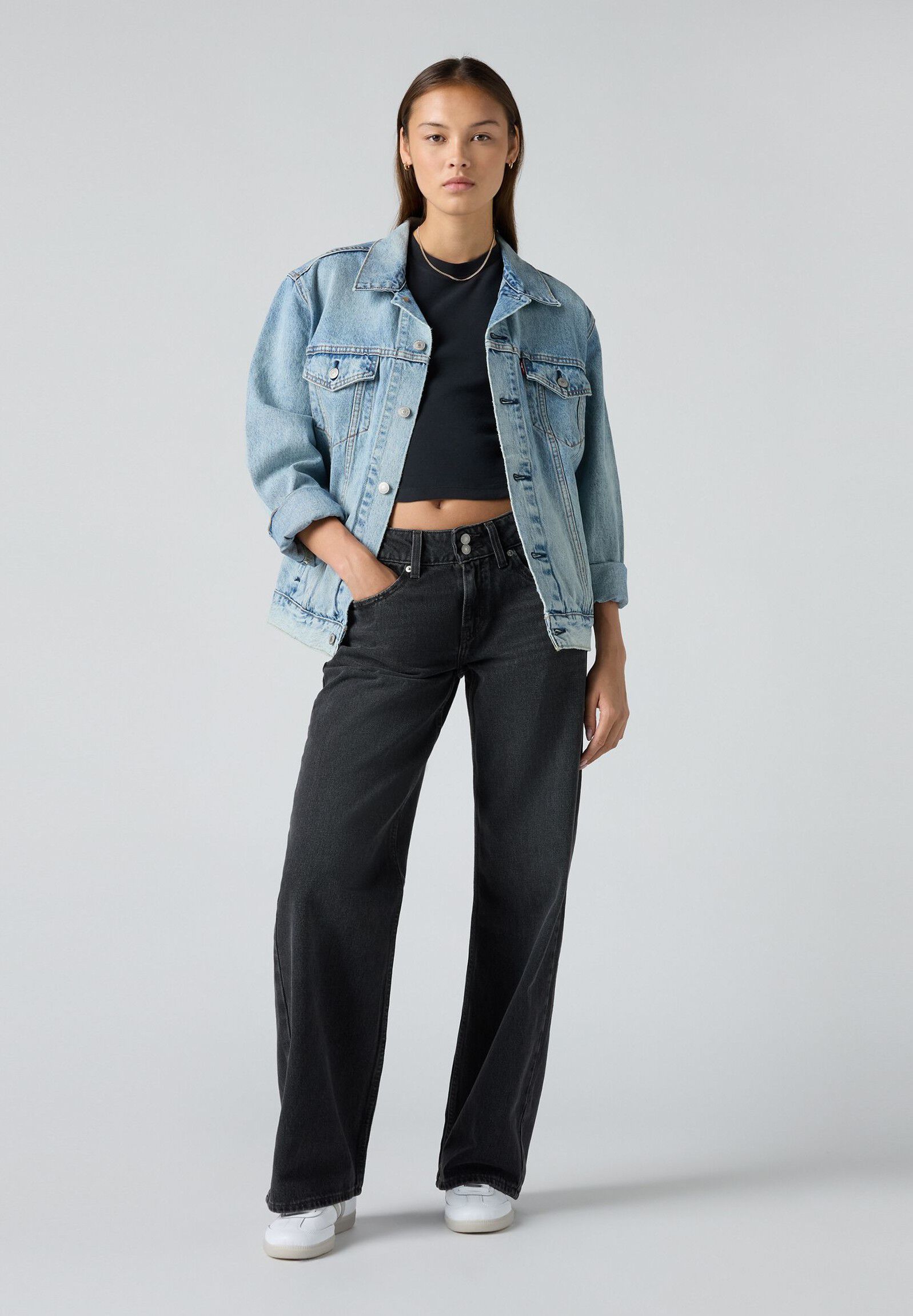 SUPERLOW LOOSE MIC DROPPED