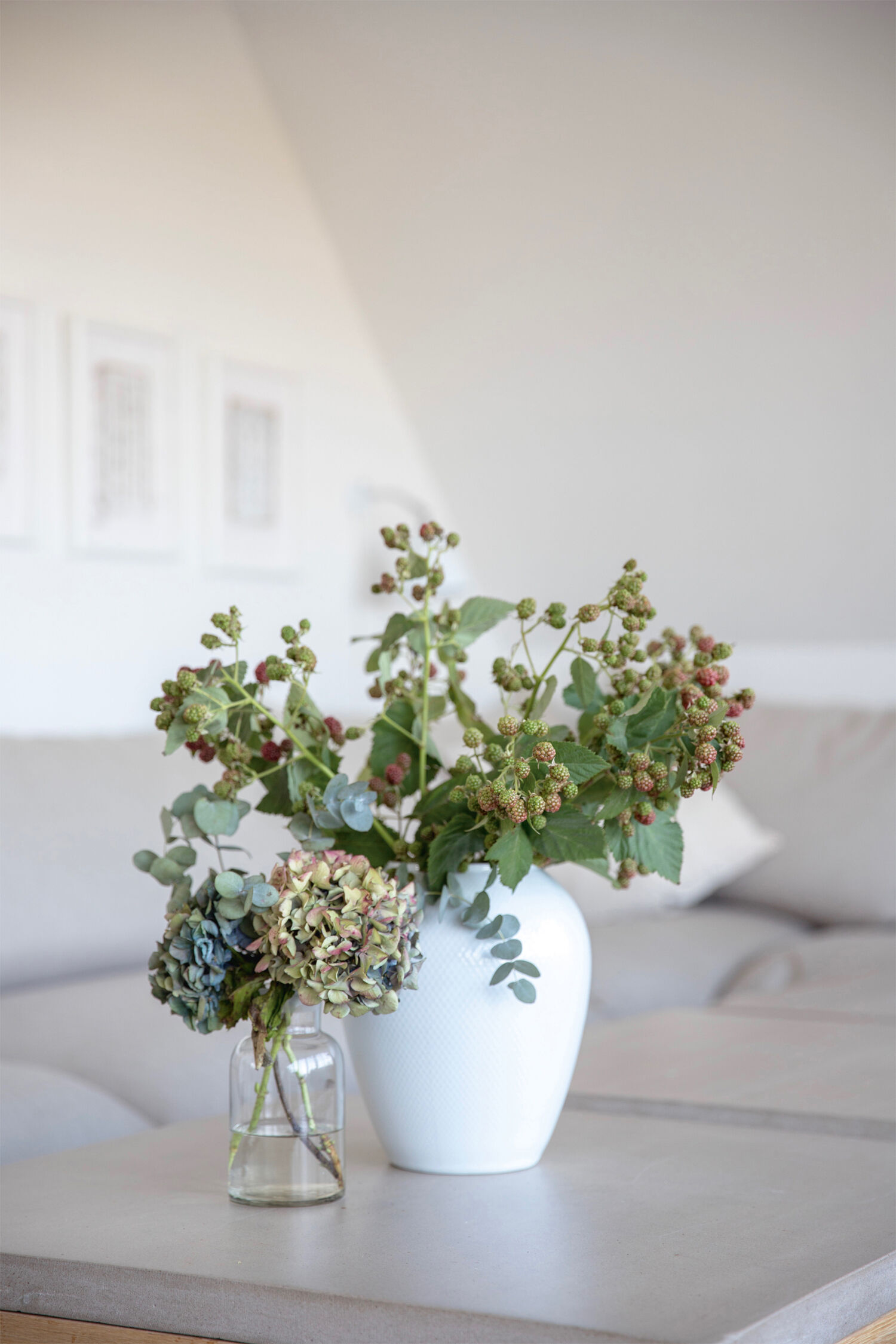 Rhombe vase 25cm, white