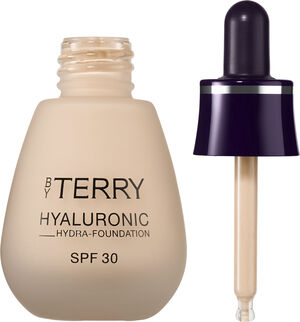 Hyaluronic Hydra Foundation 100C. F SPF30