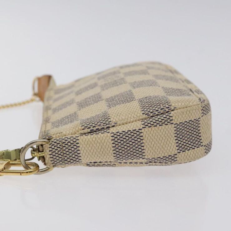 Louis Vuitton Pochette Accessoires