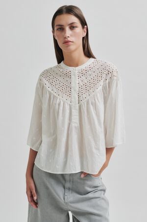 Ericae Blouse