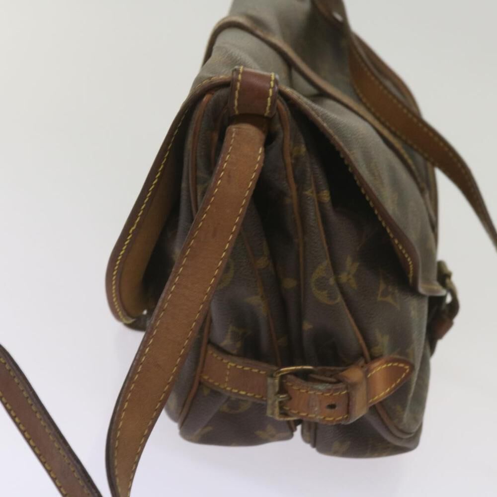 Louis Vuitton Saumur