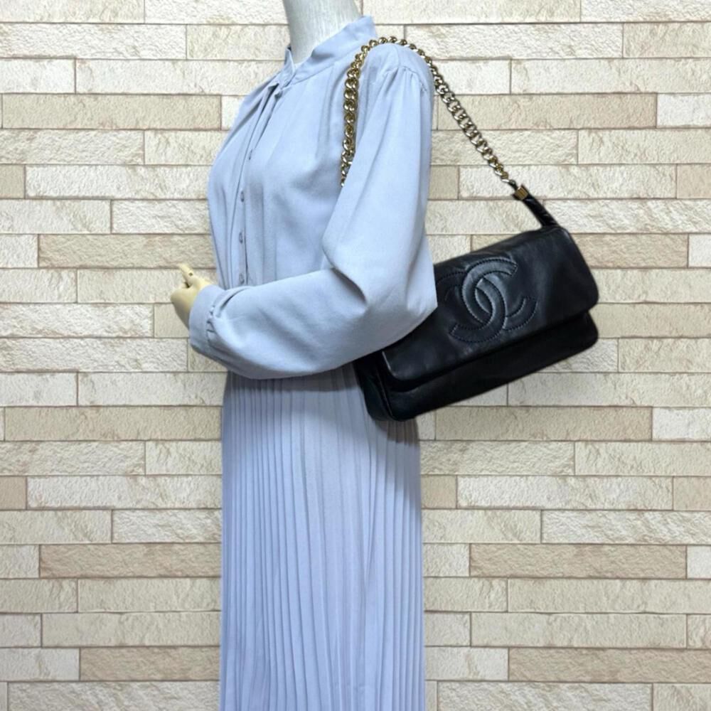 Chanel Shoulder Bag