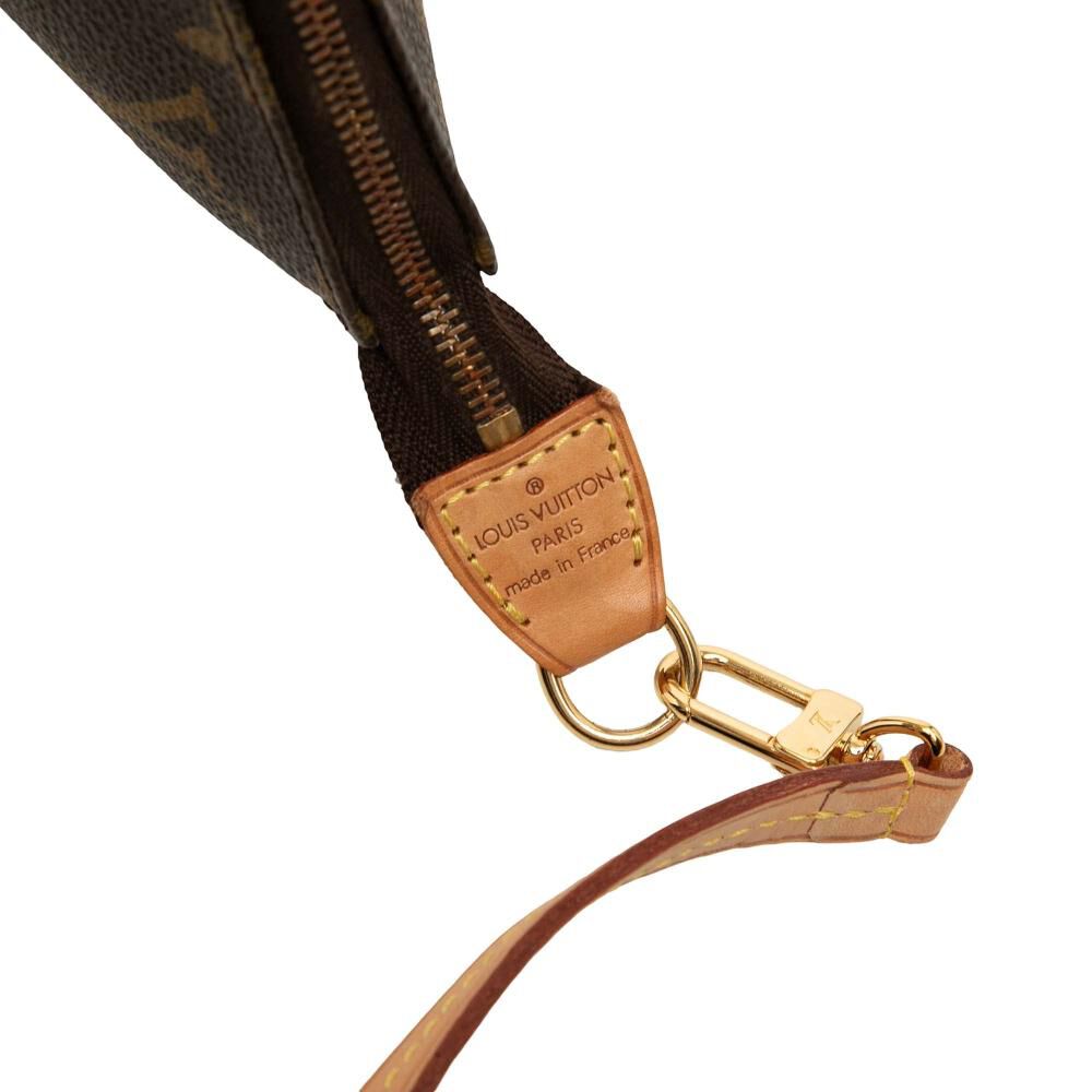 Louis Vuitton Pochette Accessoires