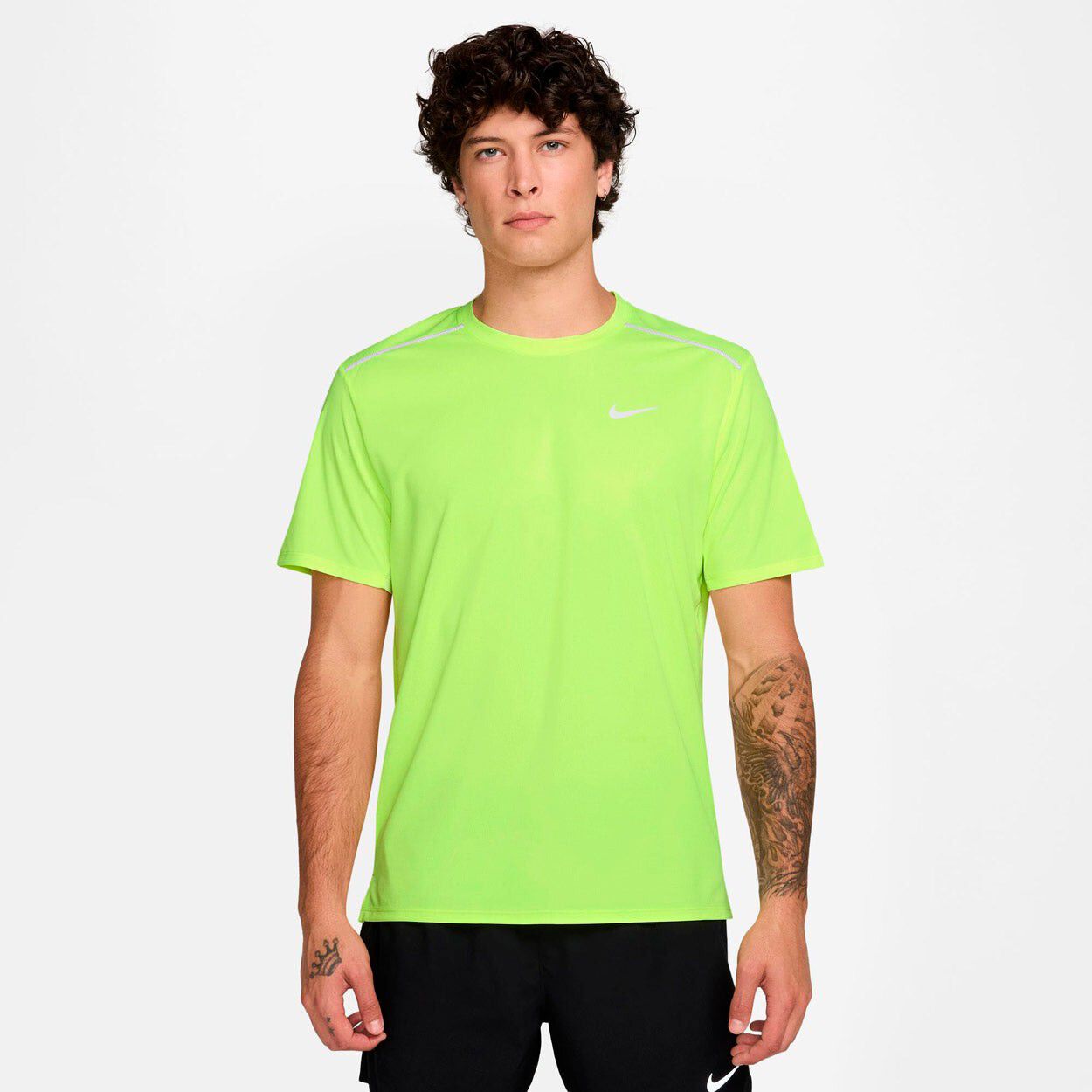 Miler Dri-Fit UV L&oslash;be T-shirt