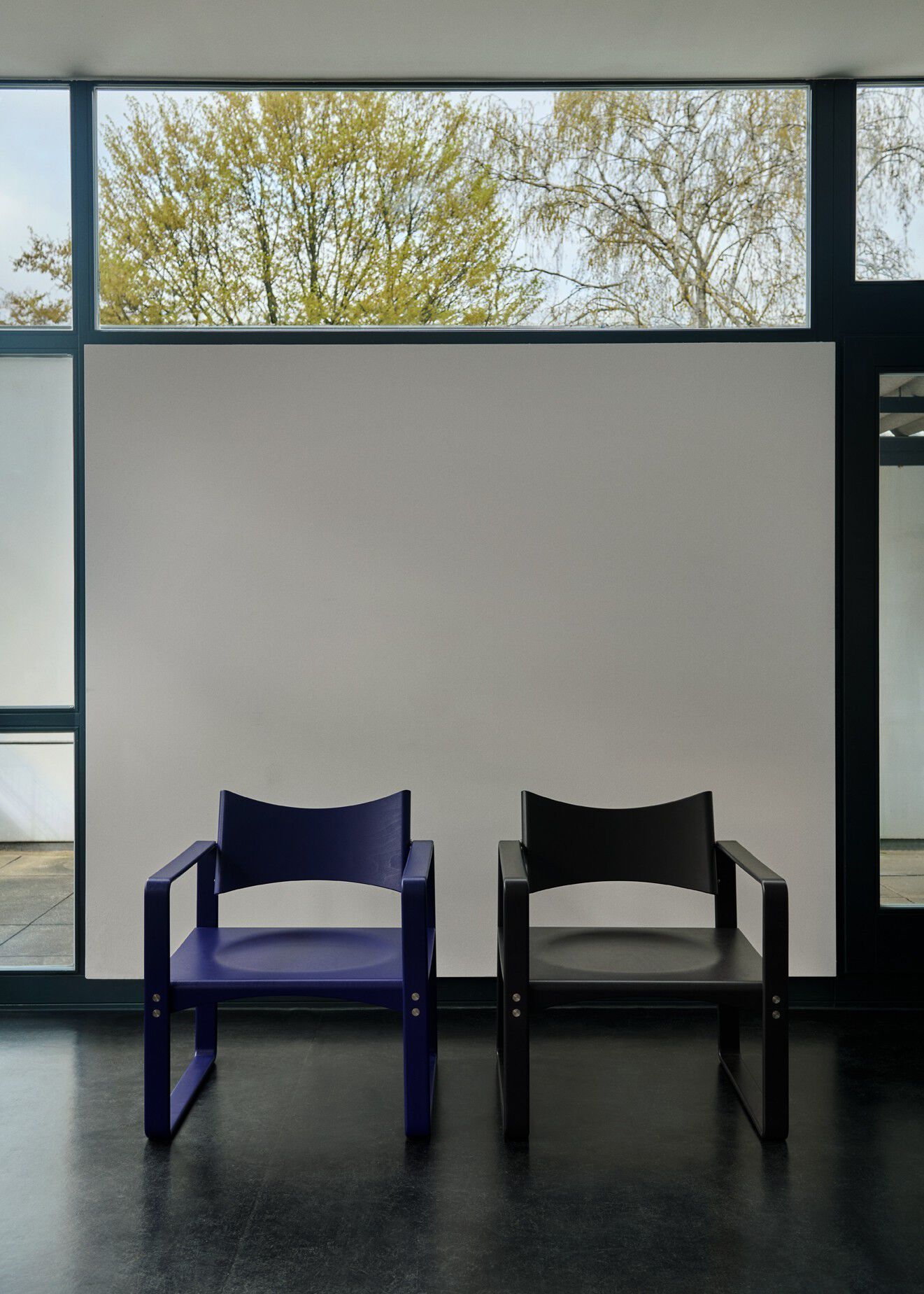 Series 270 F Armchair