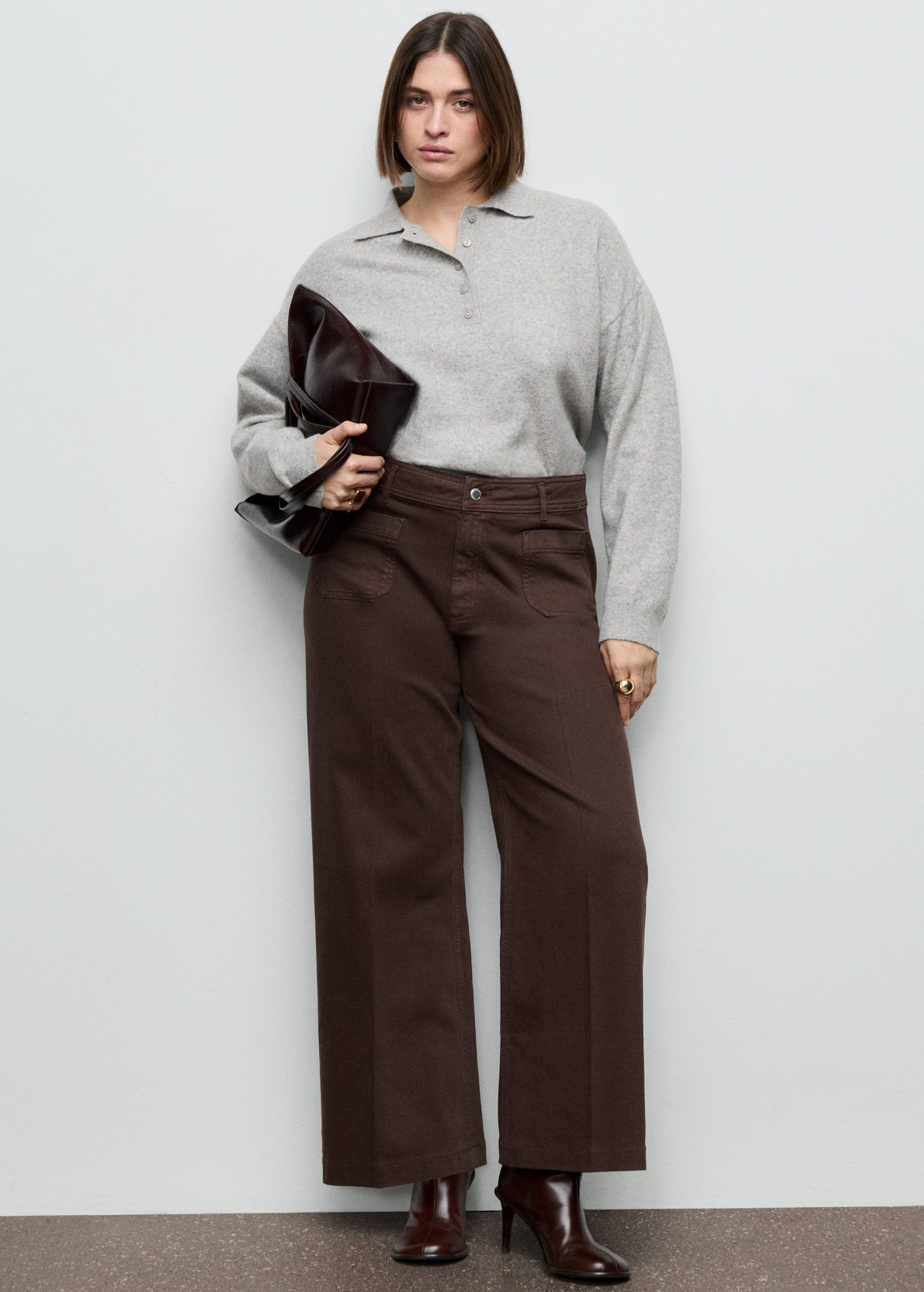 Wide-leg jeans with pockets