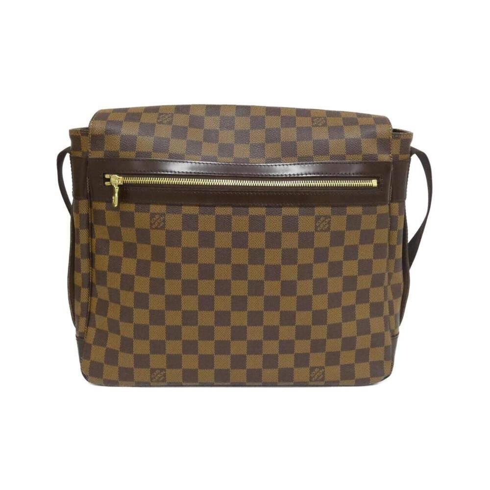 Louis Vuitton District