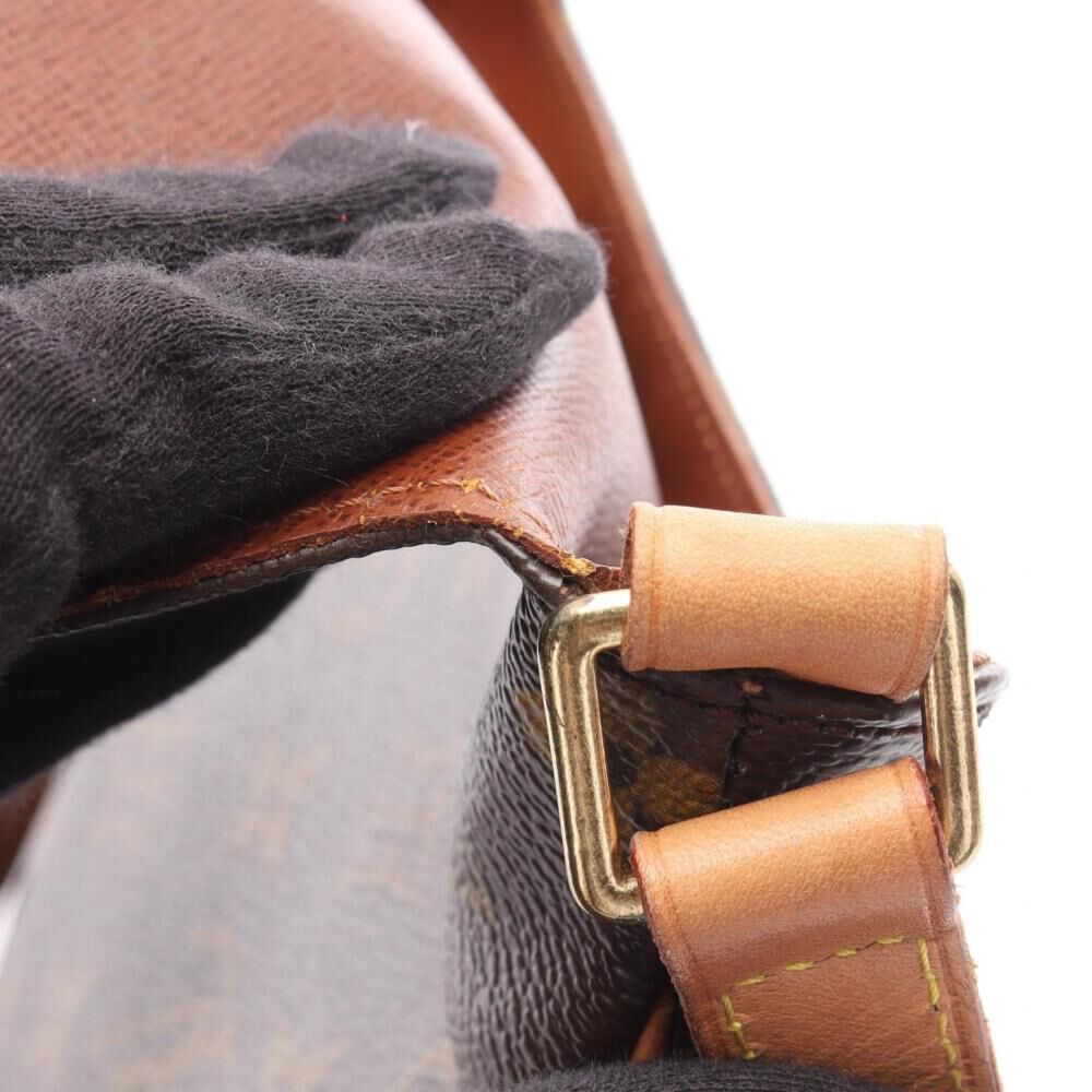 Louis Vuitton Shoulder Bags