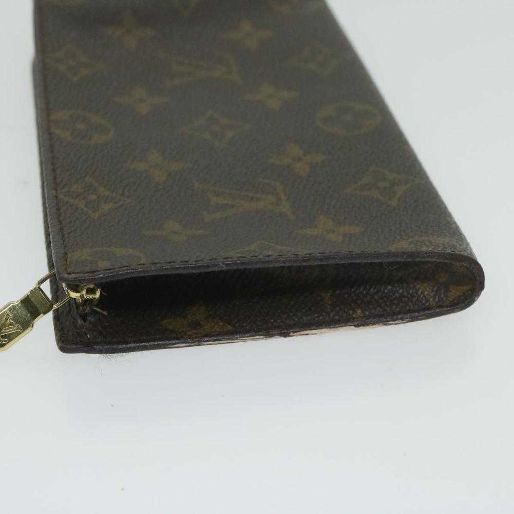 Louis Vuitton Pouch