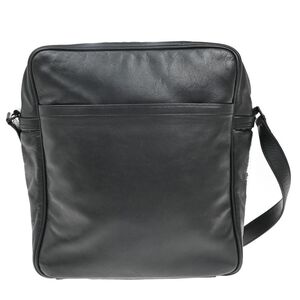 Louis Vuitton Messenger