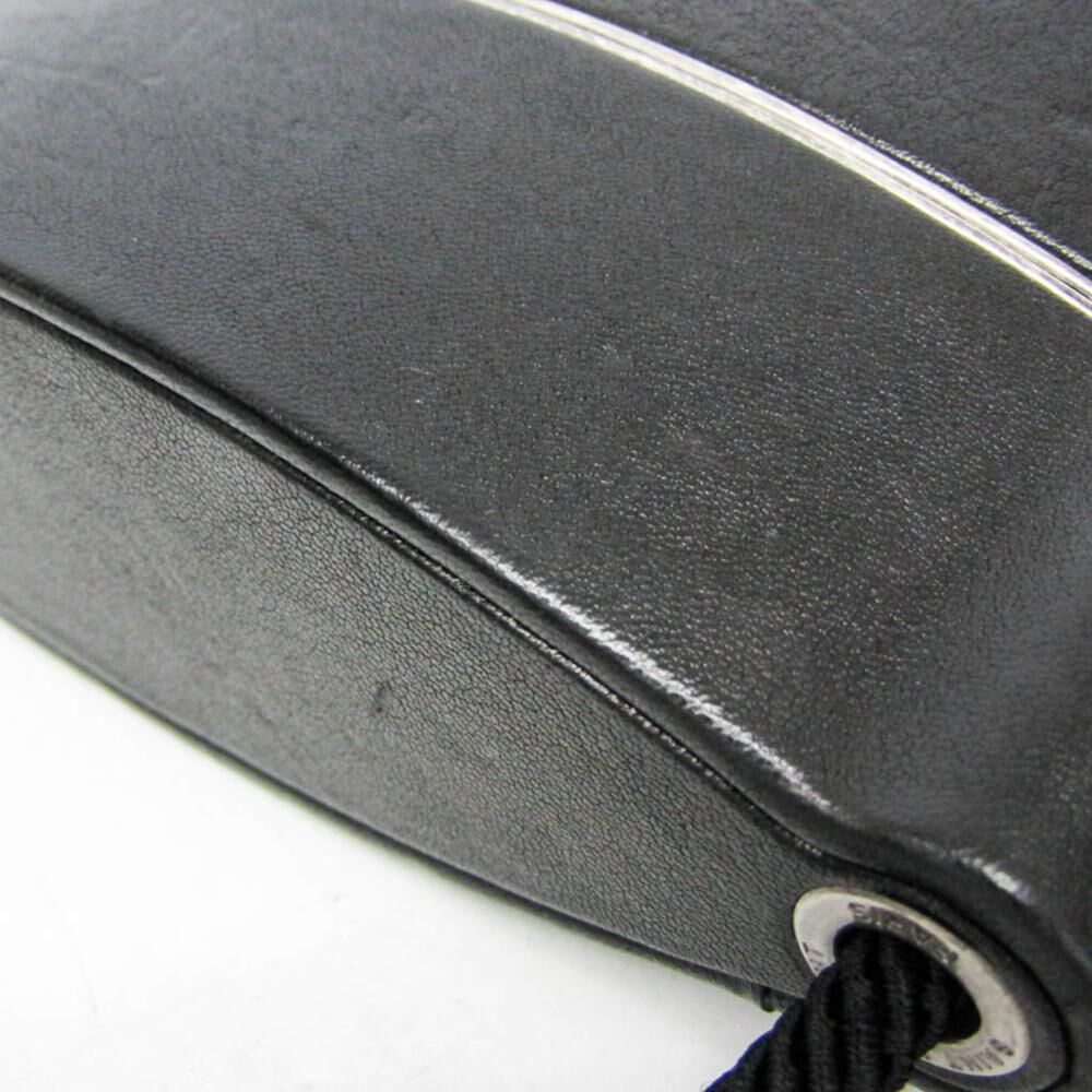 Yves Saint Laurent Shoulder Bag