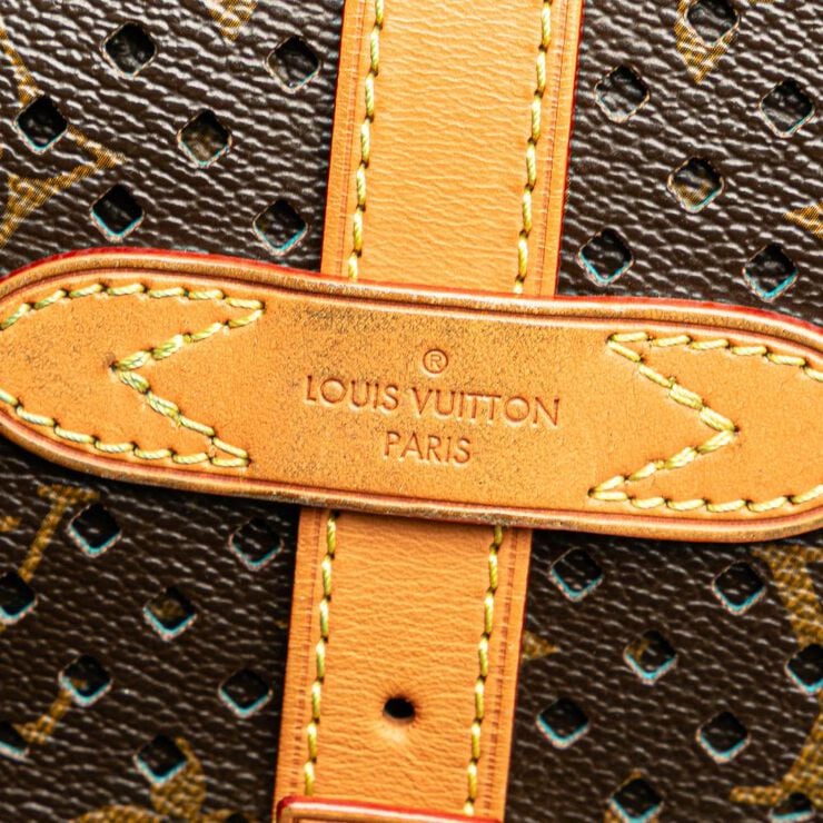 Louis Vuitton Saumur