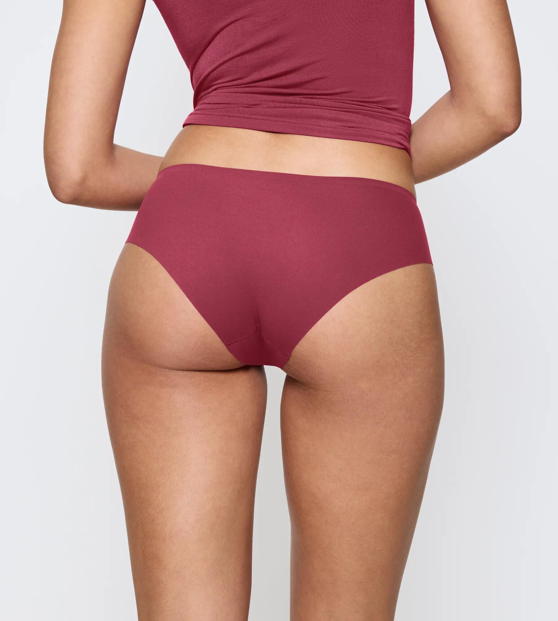 Smart Invisible Hipster