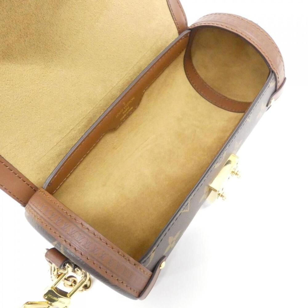 Louis Vuitton Shoulder Bags