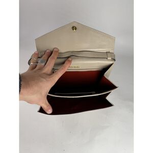 Yves Saint Laurent Shoulder Bag
