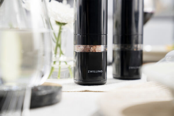 Enfinigy Elektrisk krydderikværn Sort