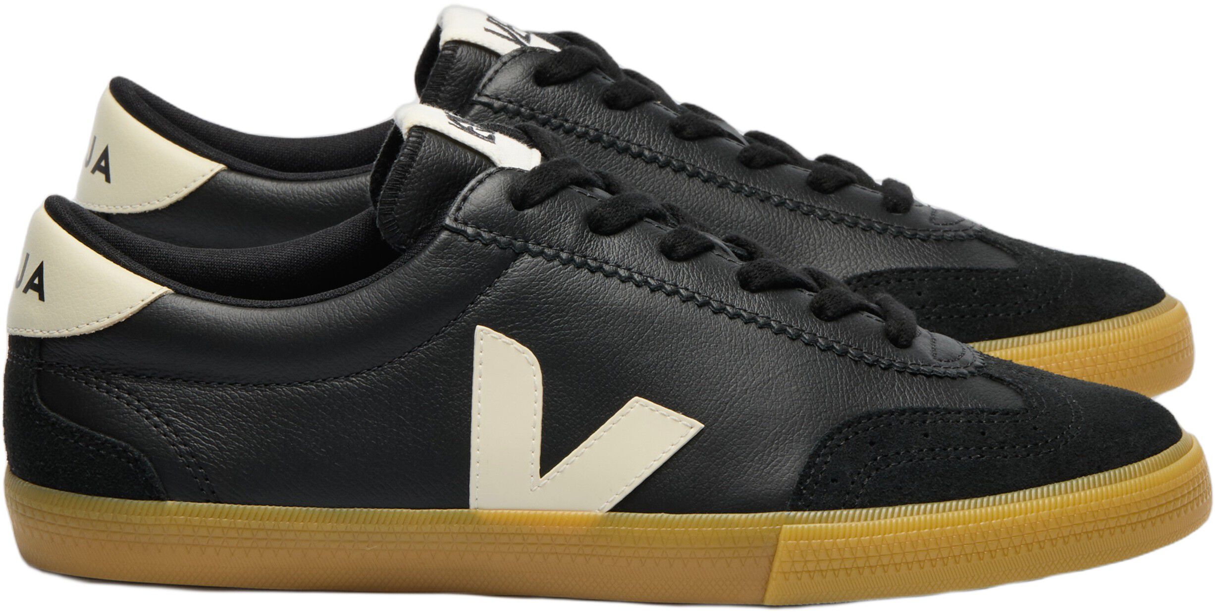 Volley Suede