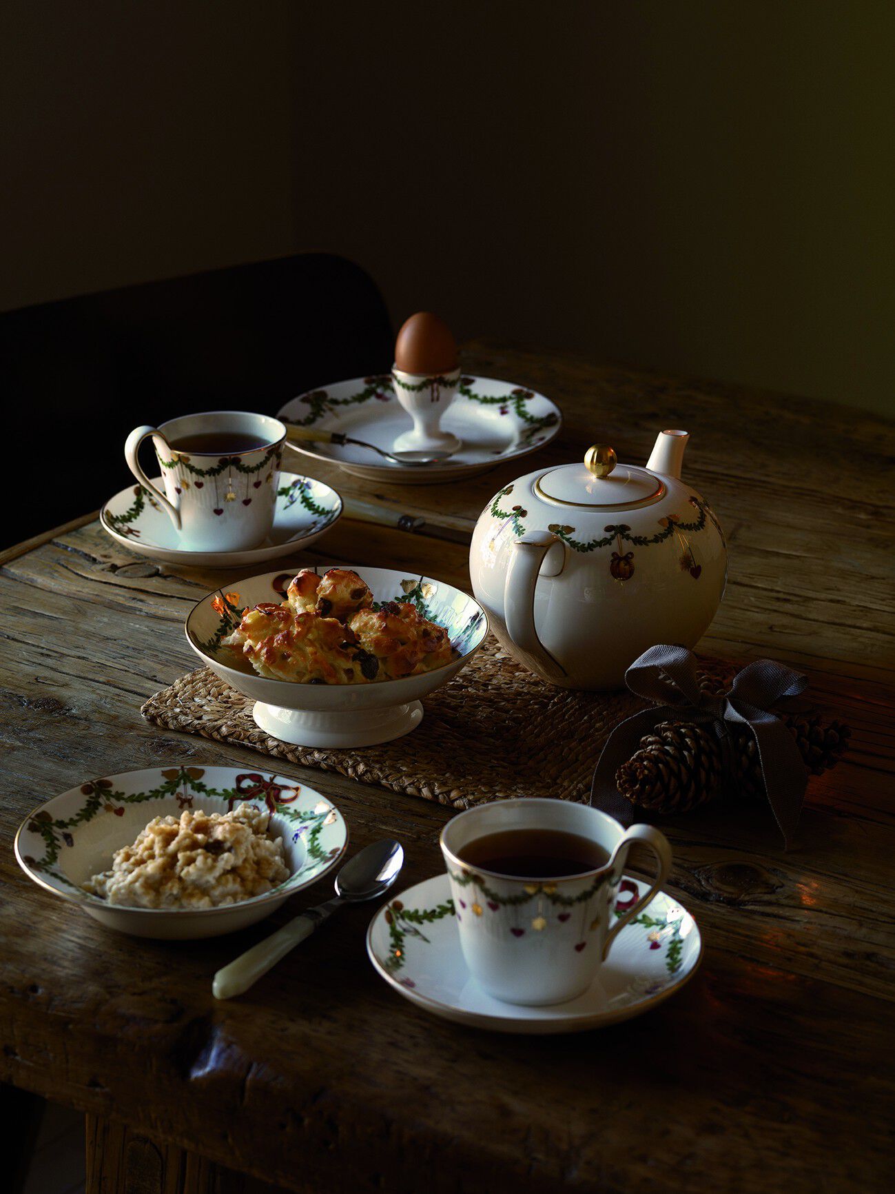 Stjerne Riflet Jul 22 cm. tallerken