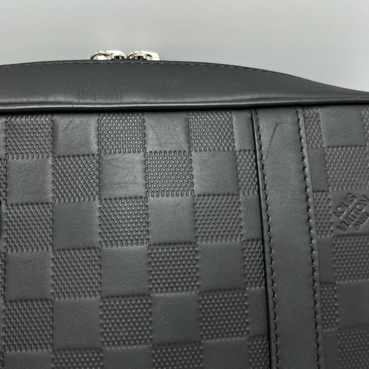 Louis Vuitton Sirius