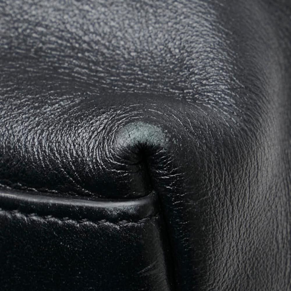 Yves Saint Laurent Tote