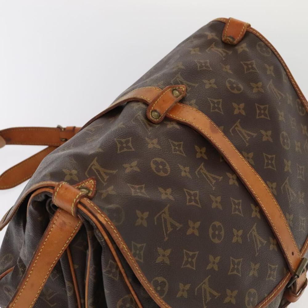 Louis Vuitton Saumur