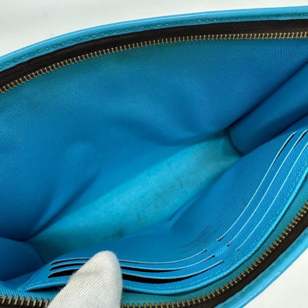 Louis Vuitton Pochette Homme