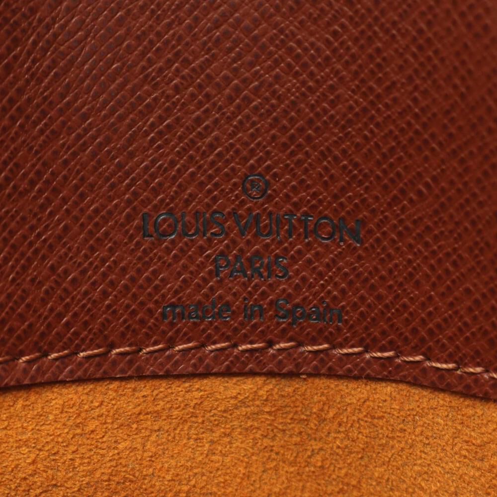 Louis Vuitton Shoulder Bags