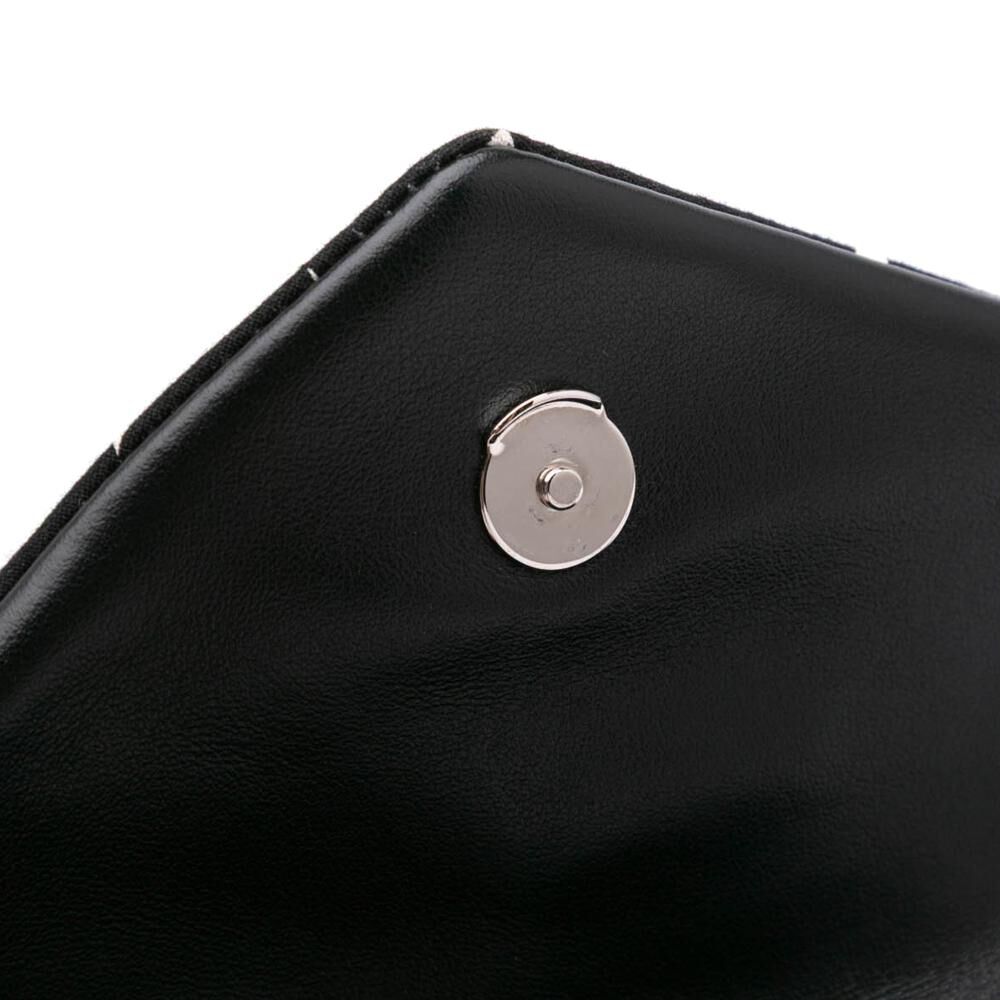 Yves Saint Laurent Loulou