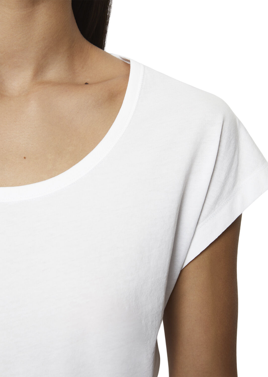 T-shirt, short sleeve, round neck