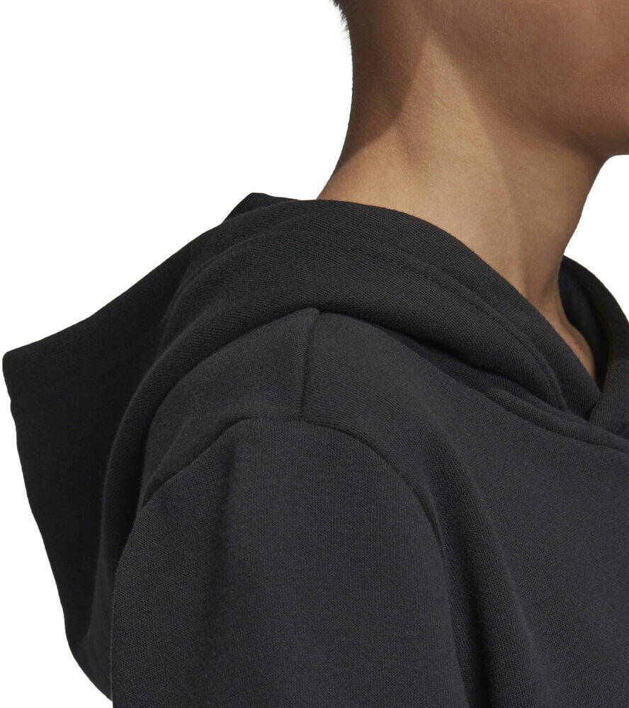 Must Haves Badge Of Sport Pullover