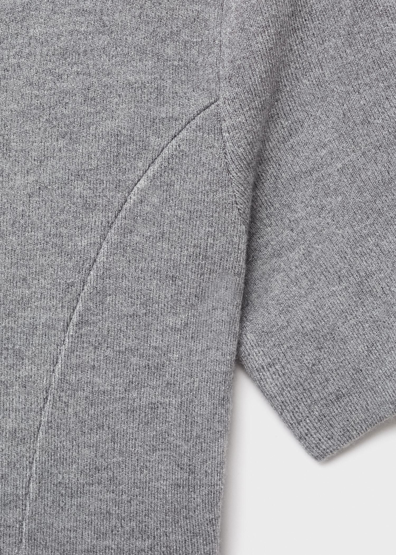 Fine-knit flared dress