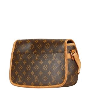Louis Vuitton Sologne