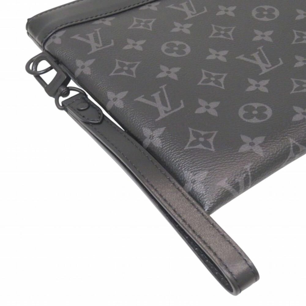 Louis Vuitton Clutch