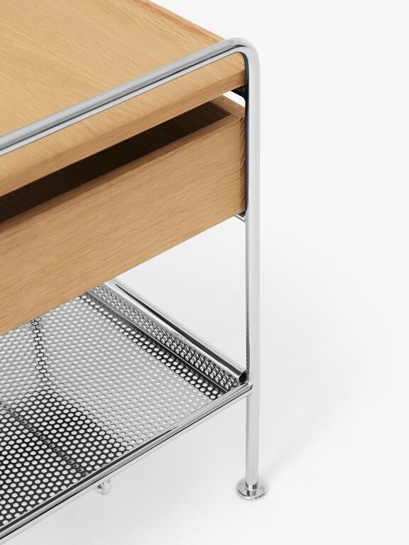 Alima Side Table NDS3 W42 D42 H54 cm Chrome Lacquered oak tr