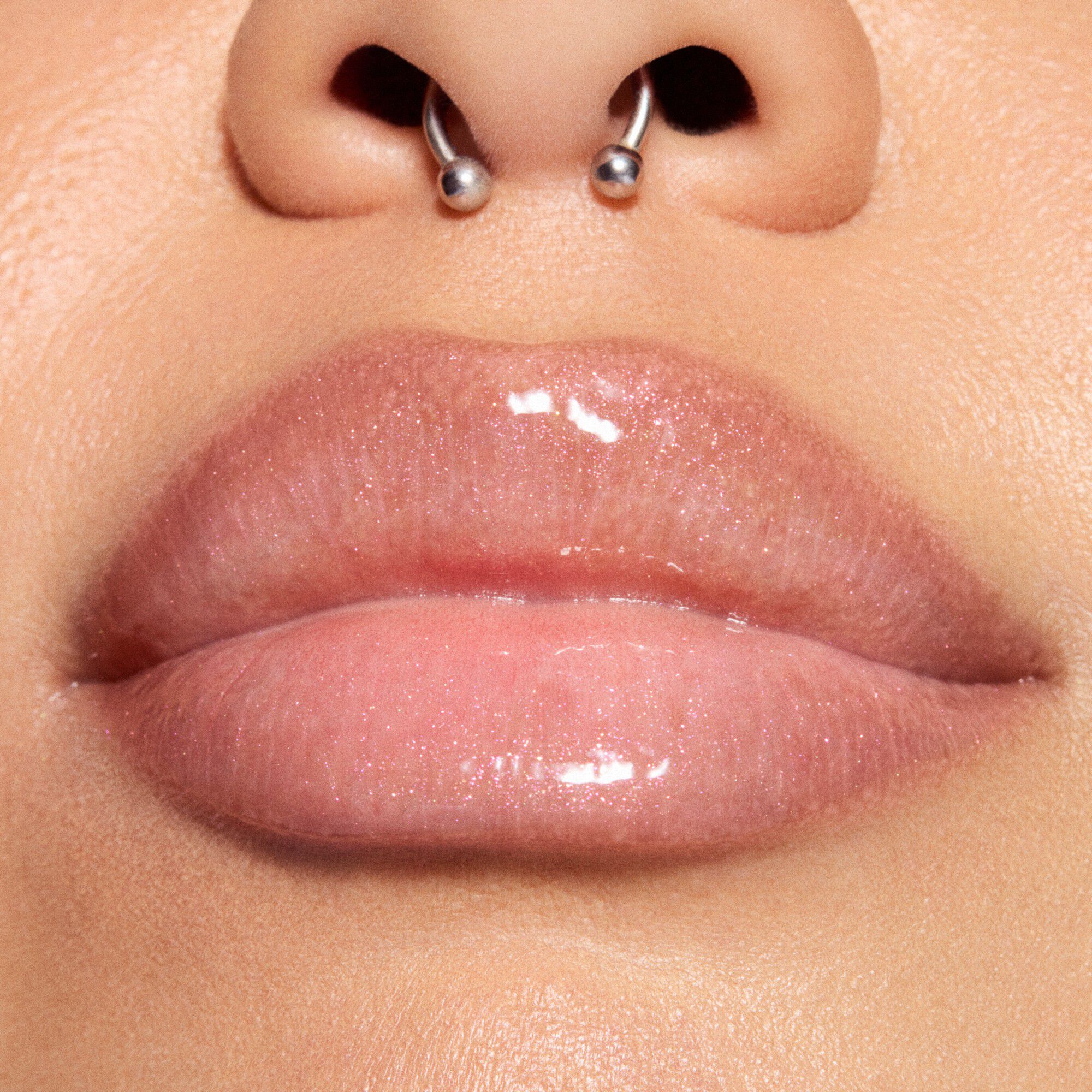 Squirt Plumping Shimmer Lipgloss Stick