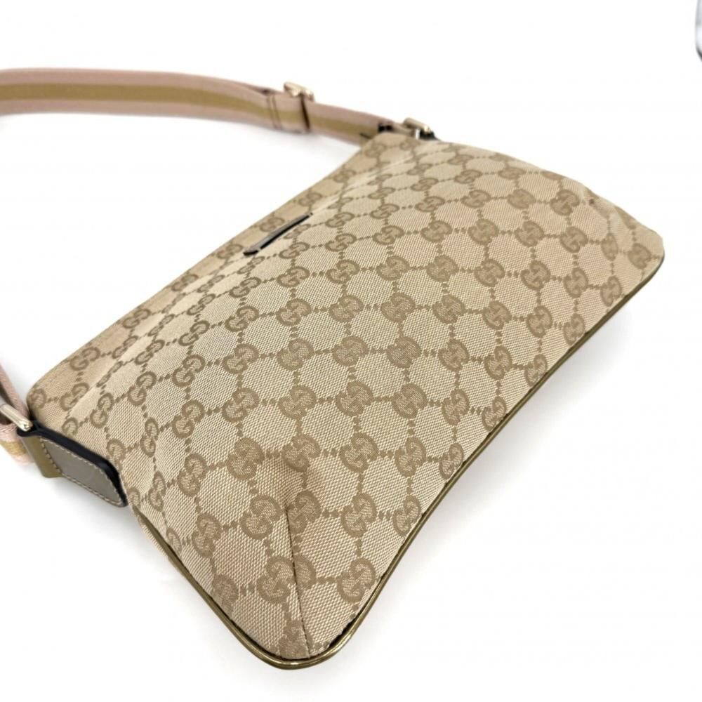 Gucci Shoulder Bag