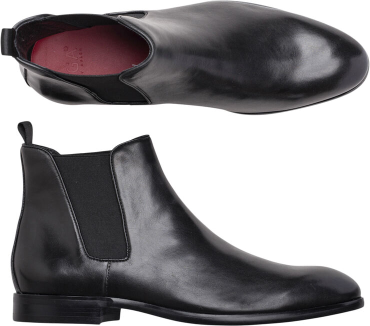 Chelsea boot