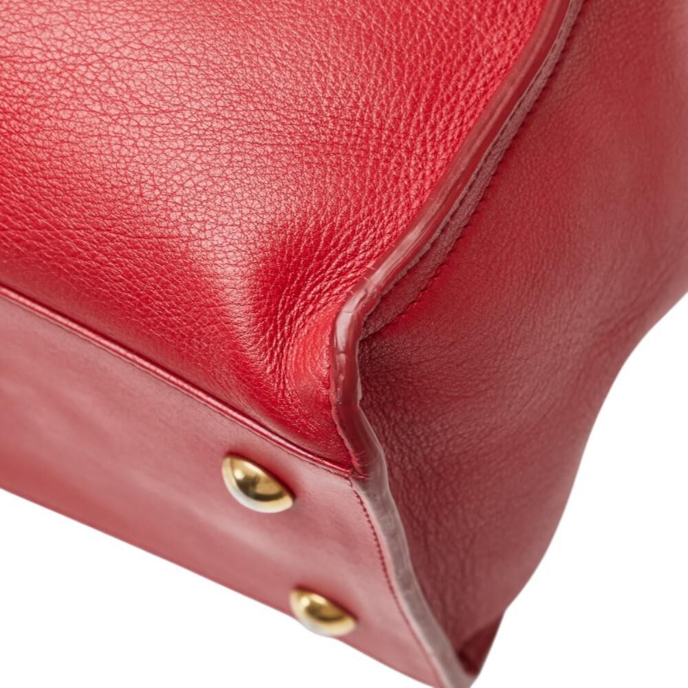 Yves Saint Laurent Handbag