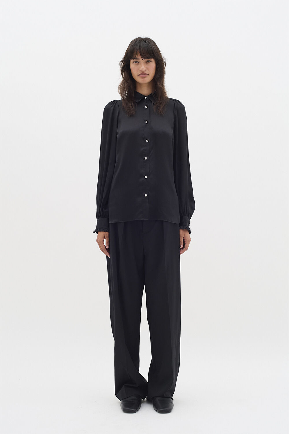 LarinaIW Shirt Premium