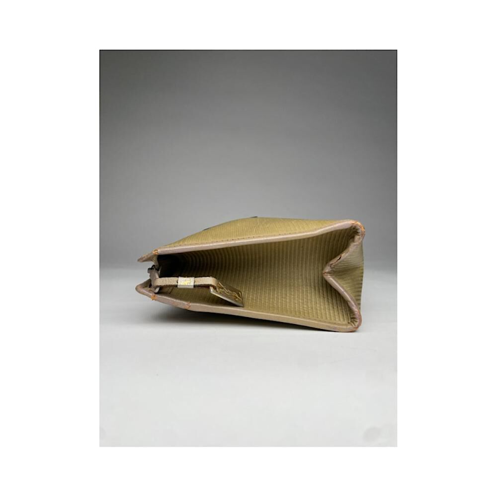 Yves Saint Laurent Clutch